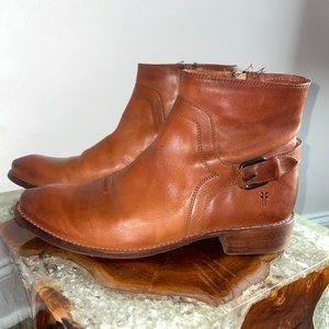 Frye over the ankle zip-up leather boot (9.5)